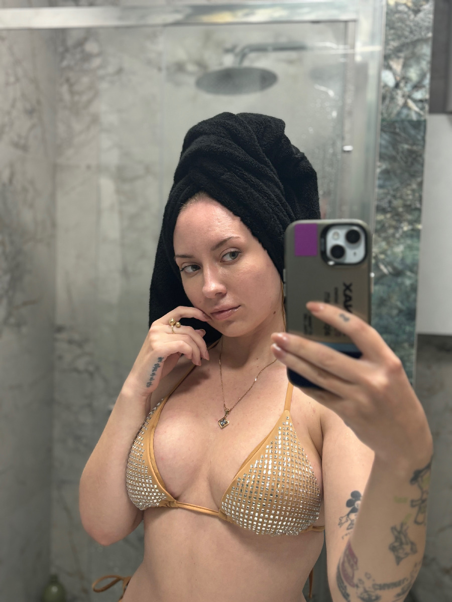 Nude girl KateV in Noida